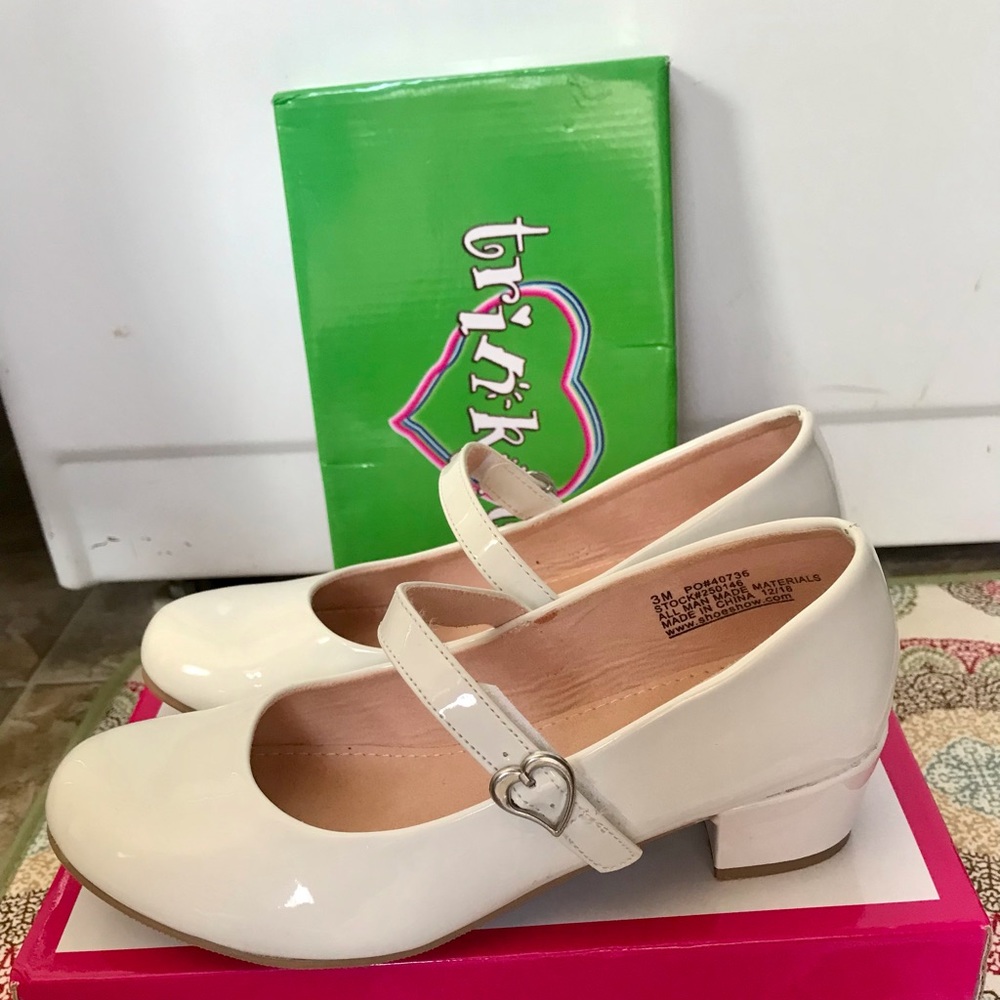 Girls dress shoes